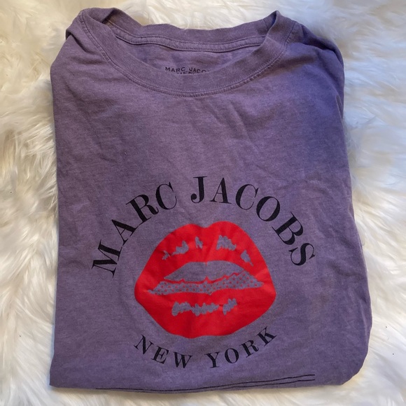 Marc Jacobs Tops - Marc Jacobs TShirt❤️